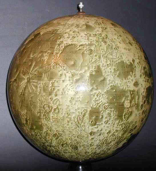 Moon-Globe